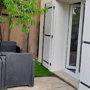 Apartamento 35 M2, Arlés