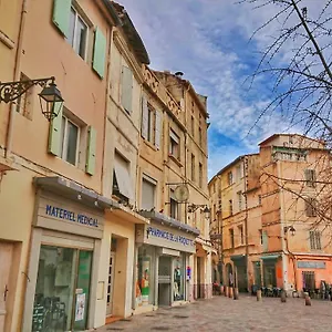 Apartamento Place De La Roquette, Centre Historique, Arlés